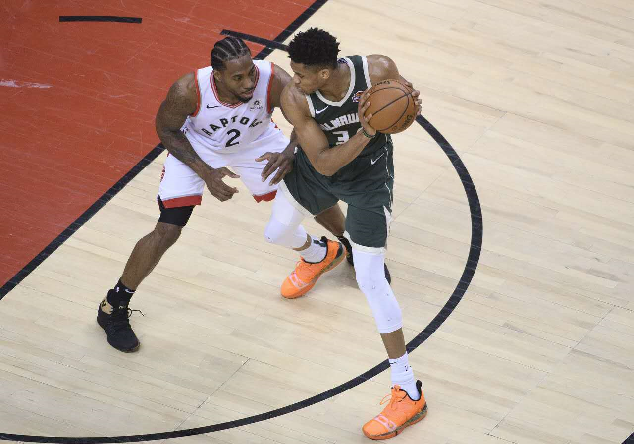 九游体育官网-包含风云突变！多伦多猛龙今夜遗憾出局，足总杯版图或变，气氛紧张，纪律约束更严格的词条